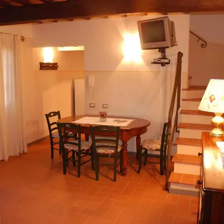 Apartamento In 23852 Barberino di Mugello